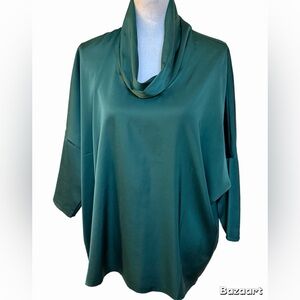 Boho Chic Women’s Tunic Size Large Green Decorative Button Back Cowl Neck